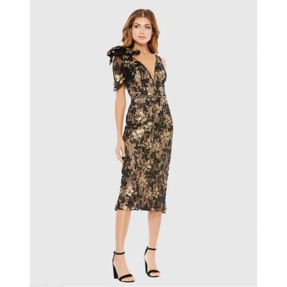 knee length dresses for ladies Pink Sequined Floral Long Sleeve High Neck Midi Dress main image 1